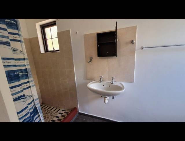 3 BEDROOM HOUSE RENTED IN DOONSIDE